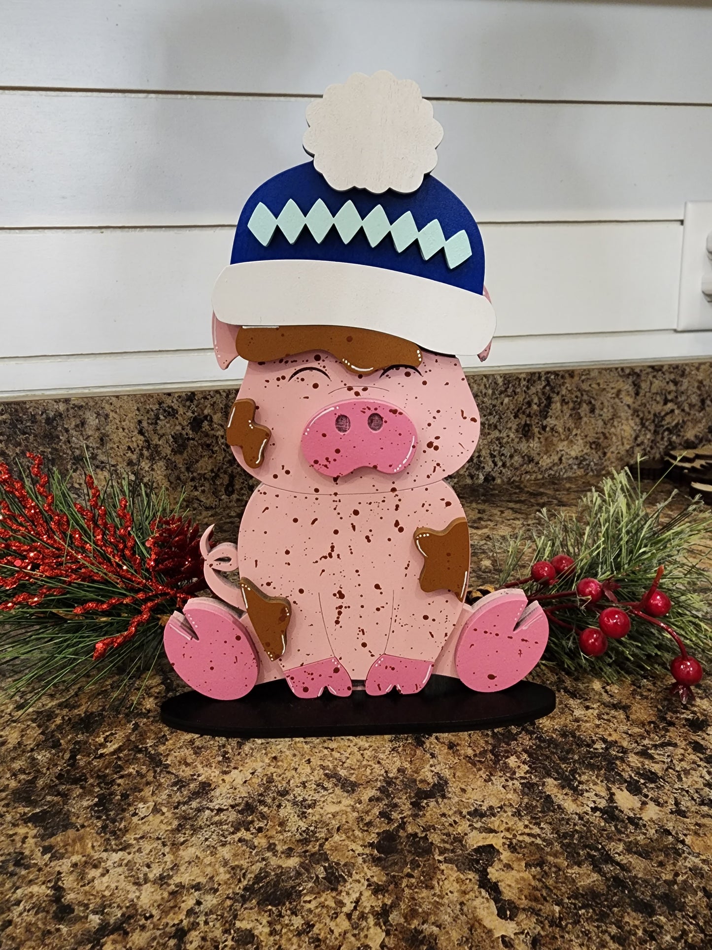 Muddy Pig with Interchangeable Hats