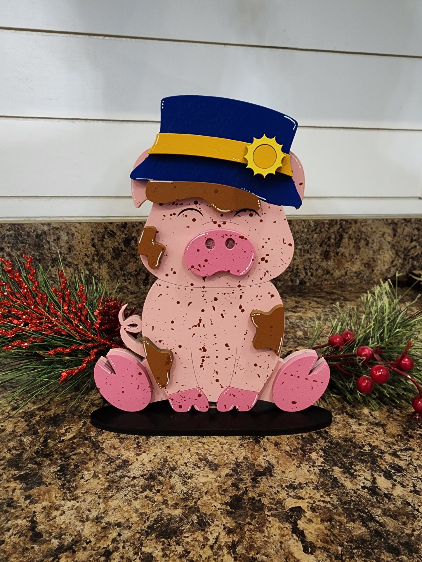 Muddy Pig with Interchangeable Hats