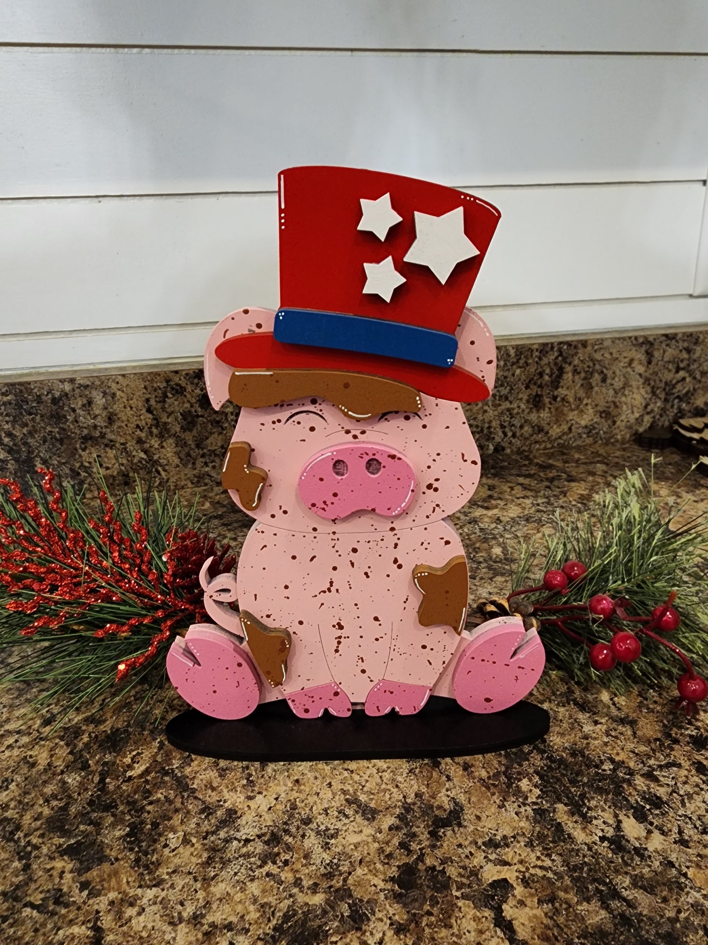 Muddy Pig with Interchangeable Hats