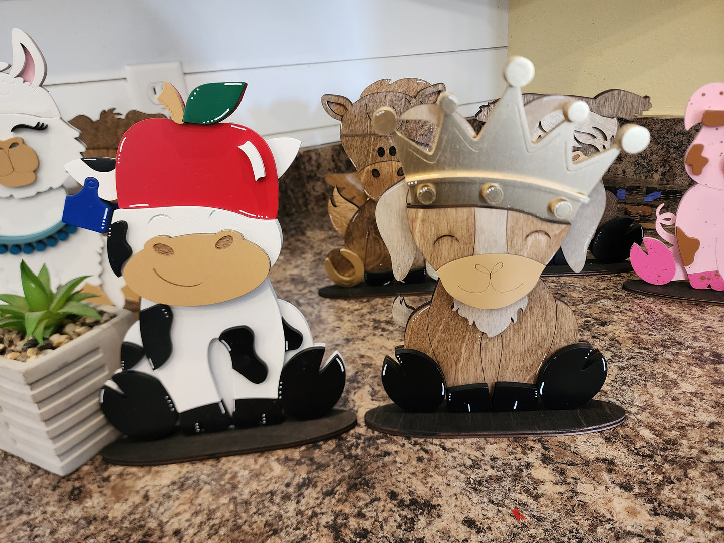 Extra Interchangeable Hats
