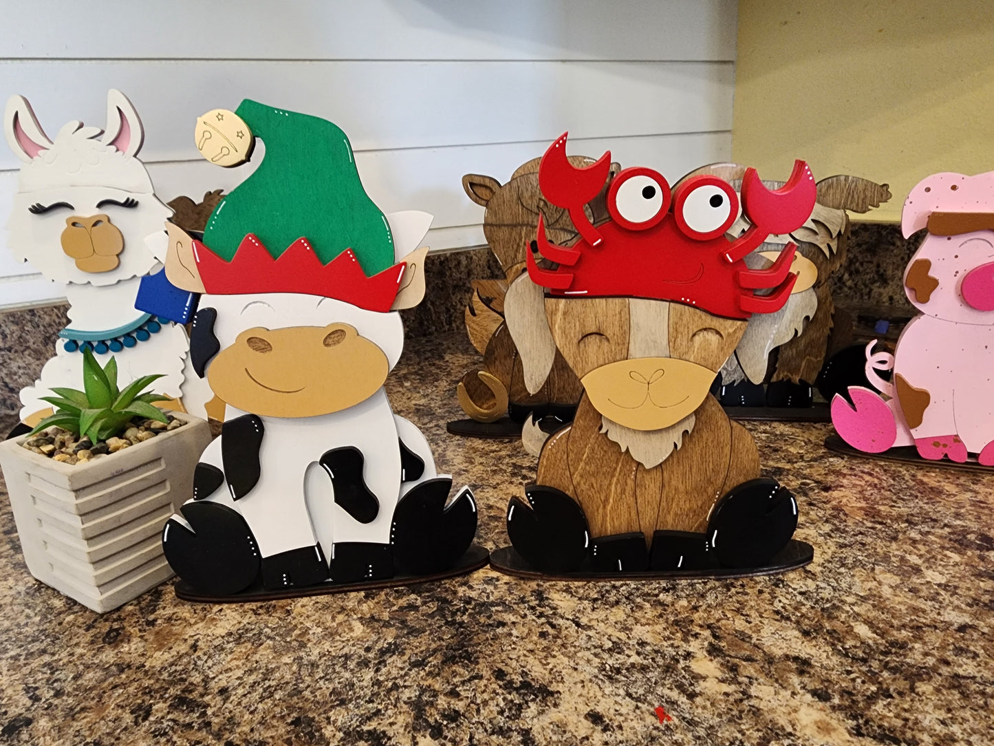 Extra Interchangeable Hats