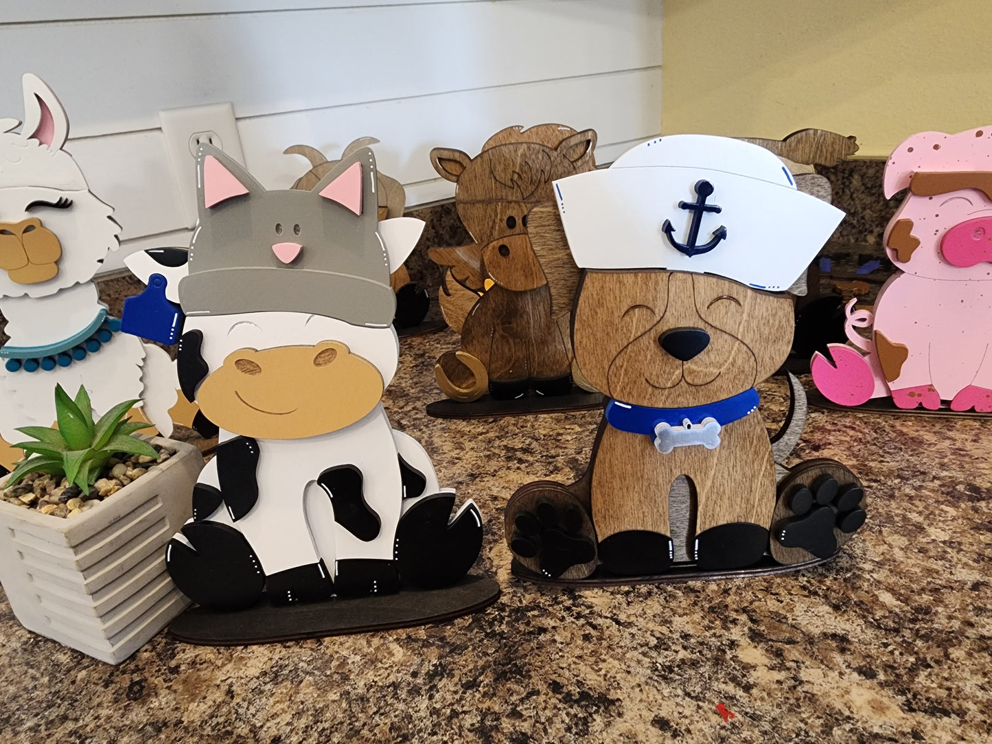 Extra Interchangeable Hats