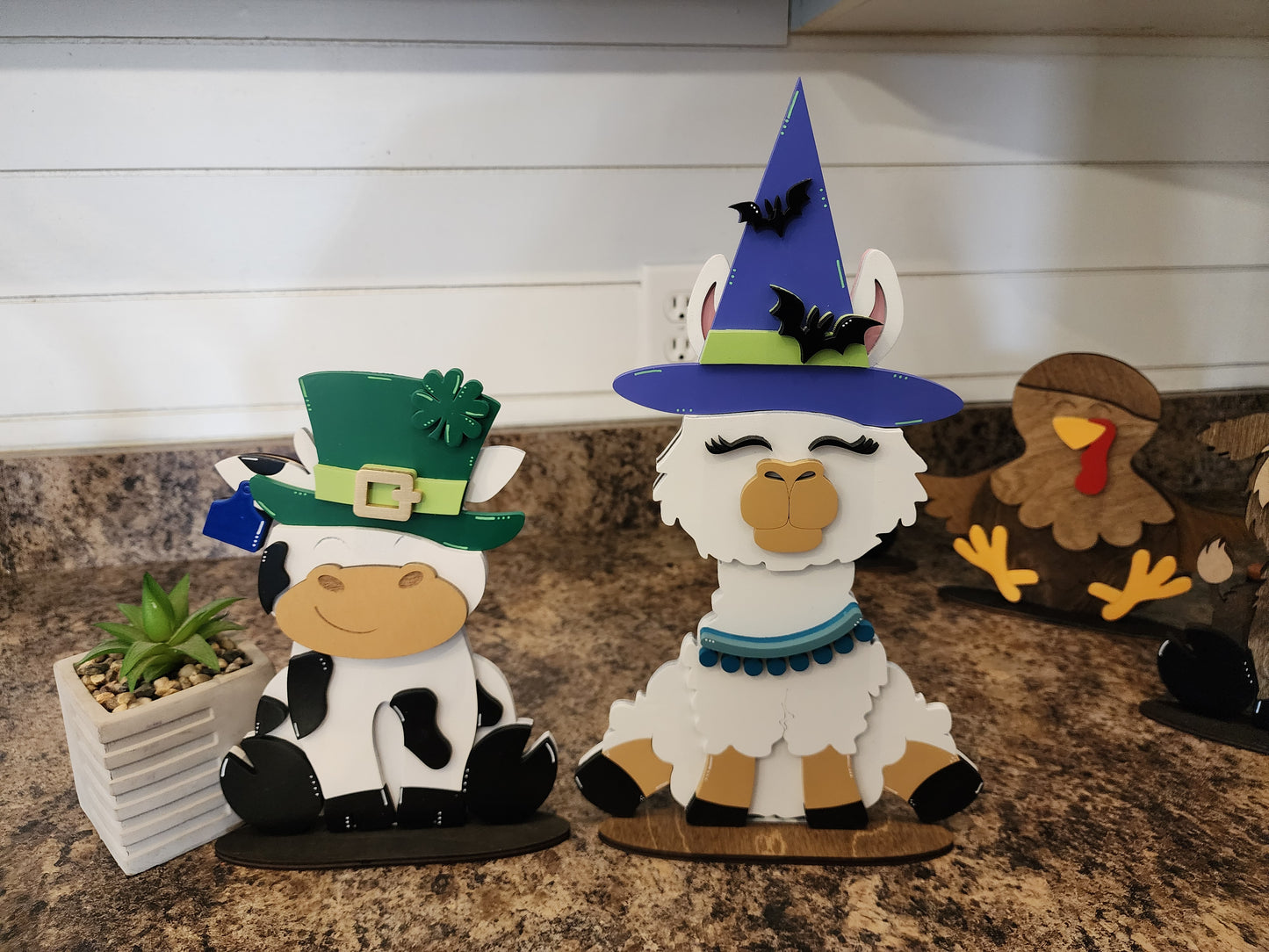 Extra Interchangeable Hats