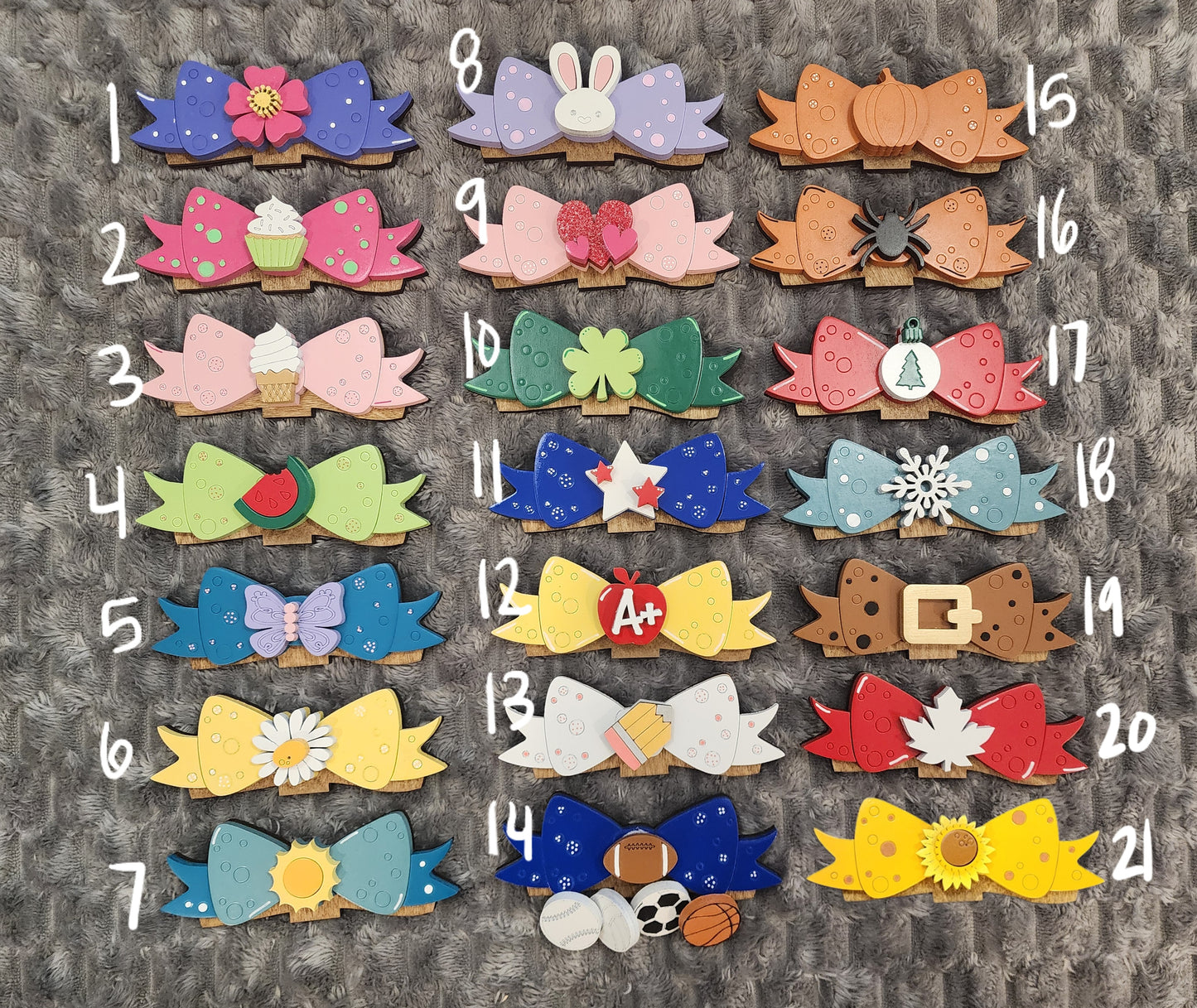 Large Interchangeable Bows for Porch Animals
