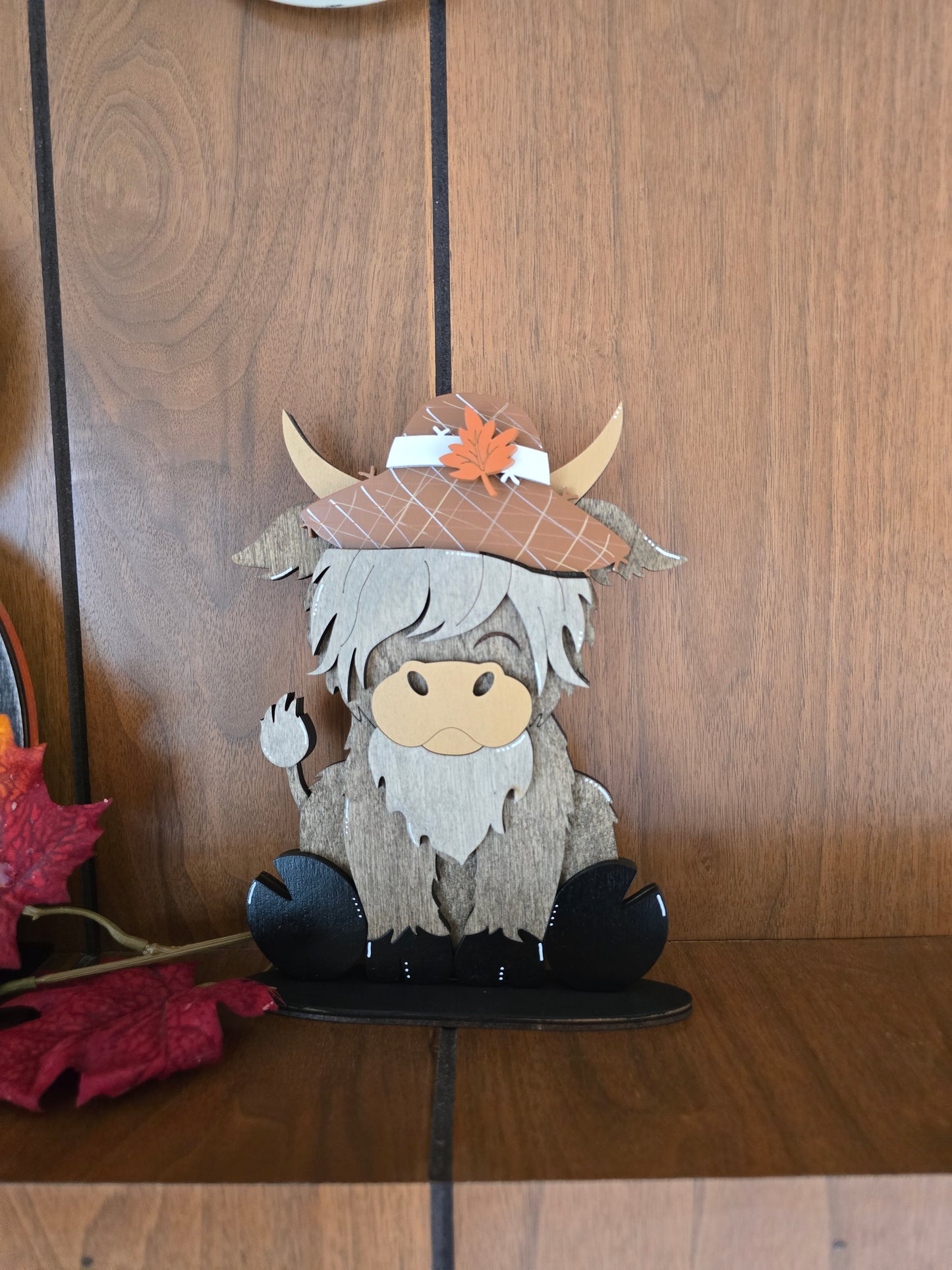 Highland Cow with Interchangeable Hats WITH Horns