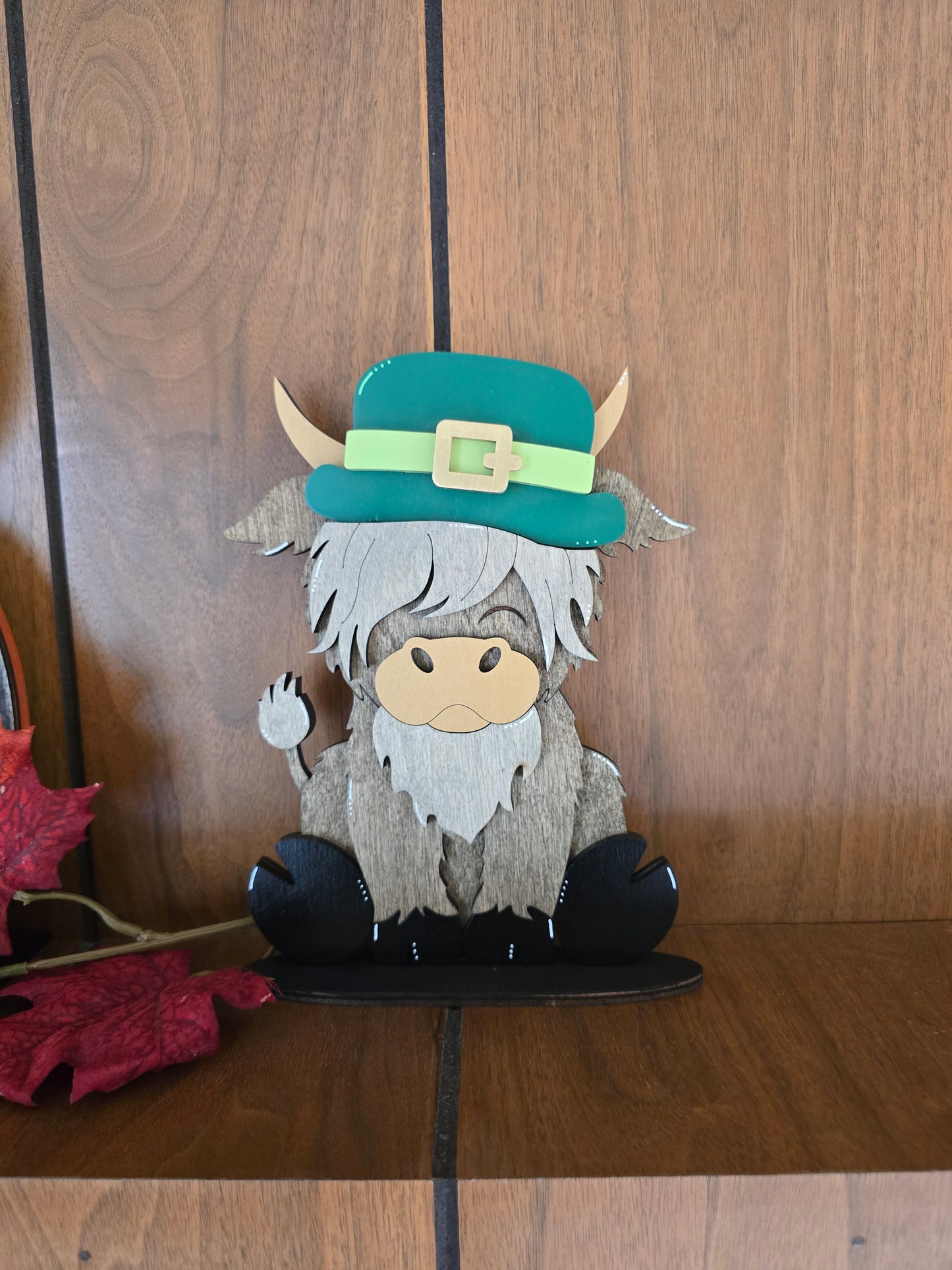 Highland Cow with Interchangeable Hats WITH Horns