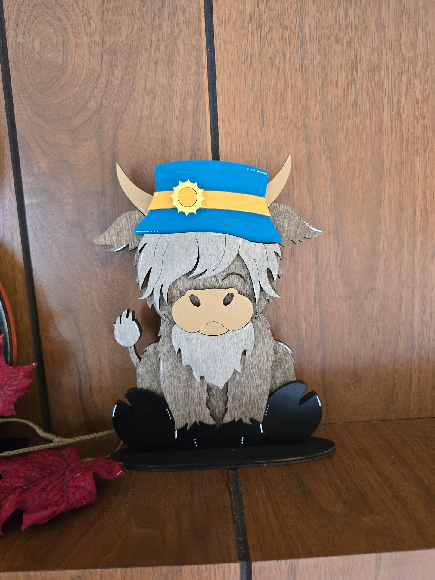 Highland Cow with Interchangeable Hats WITH Horns