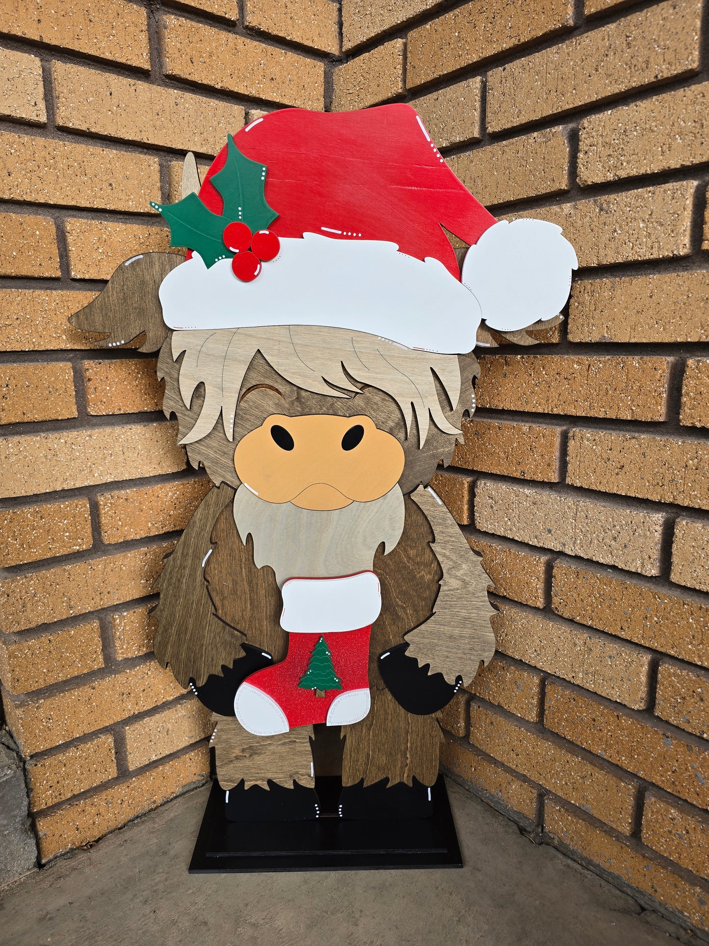 Large Standing Highland Cow with Interchangeable Pieces