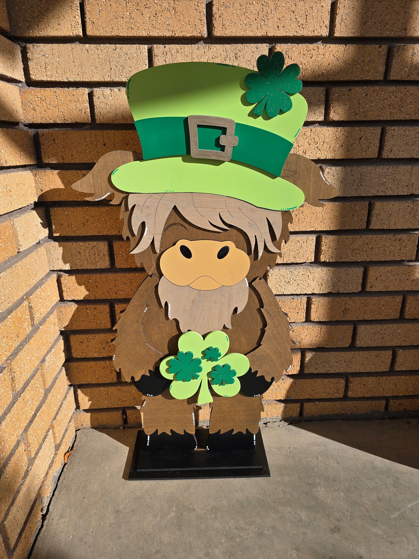 Large Standing Highland Cow with Interchangeable Pieces