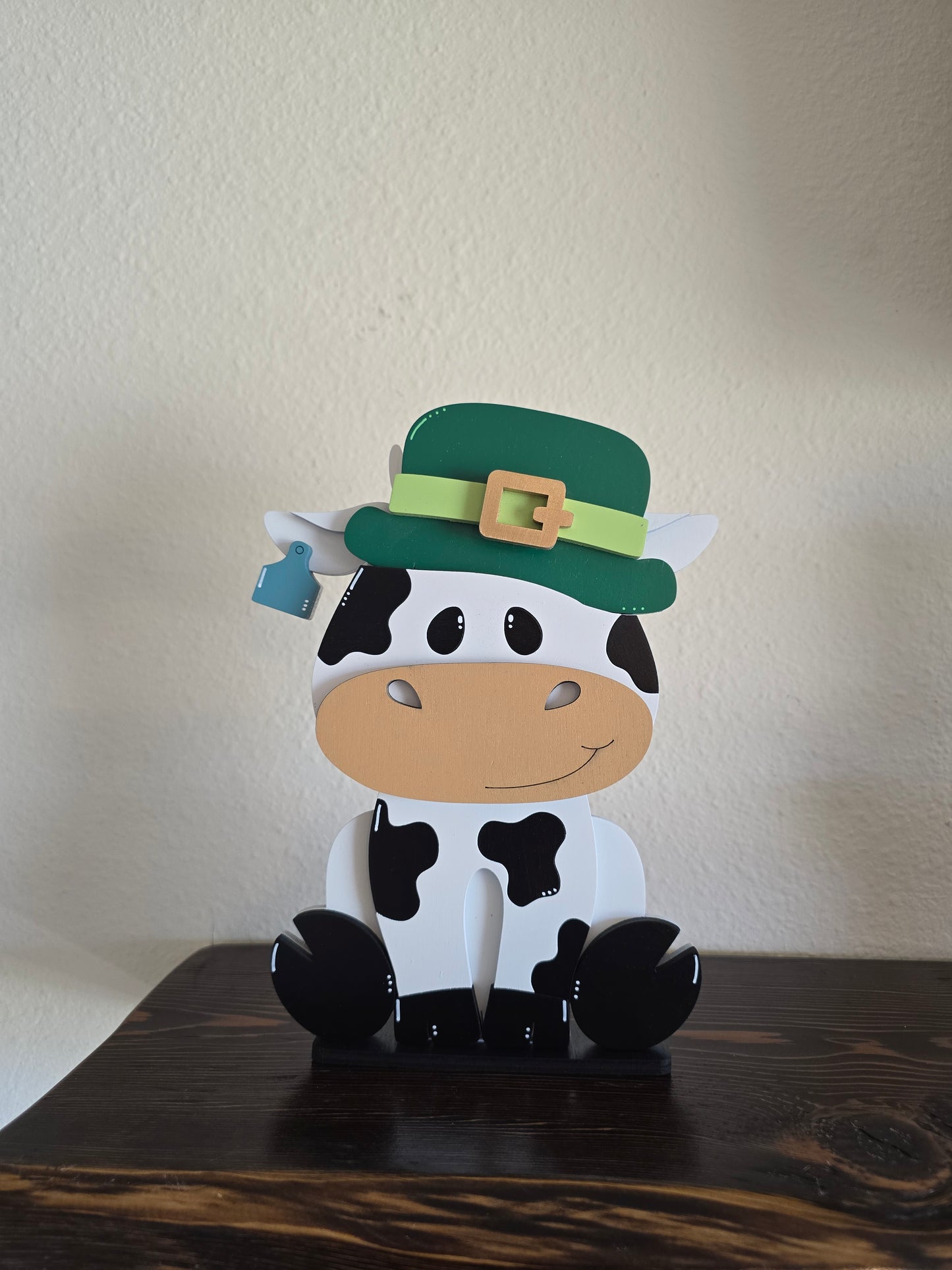 New Cow with Interchangeable Hats