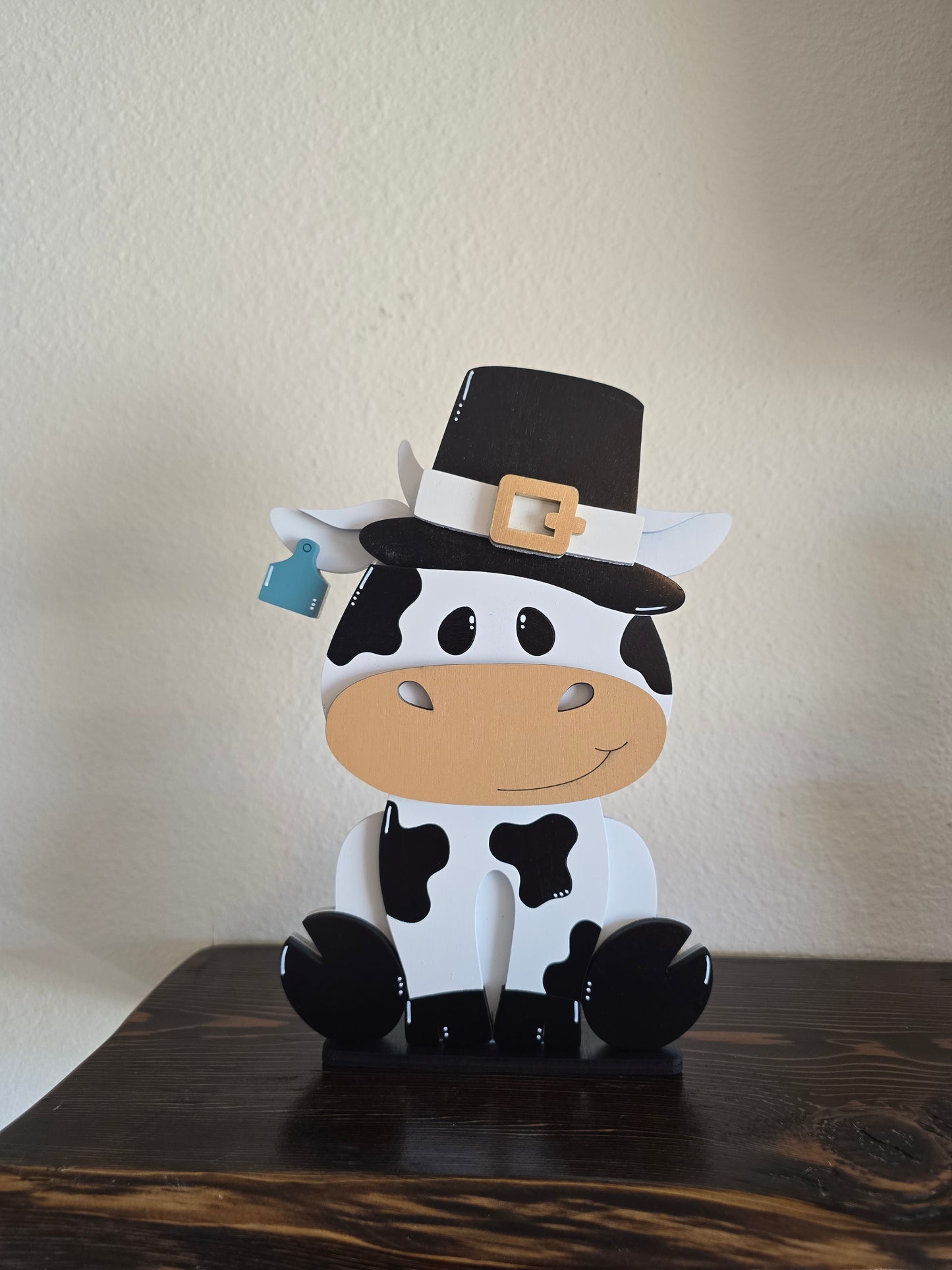 New Cow with Interchangeable Hats