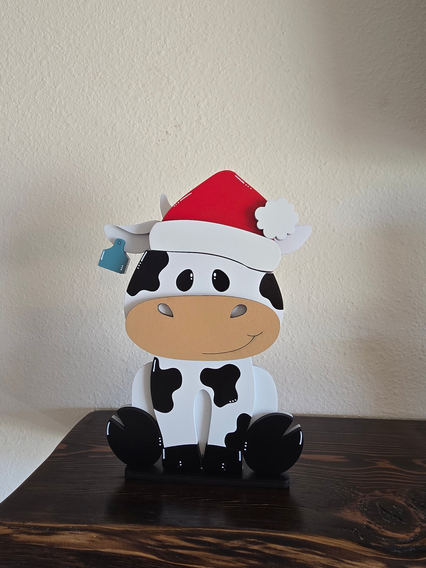 New Cow with Interchangeable Hats